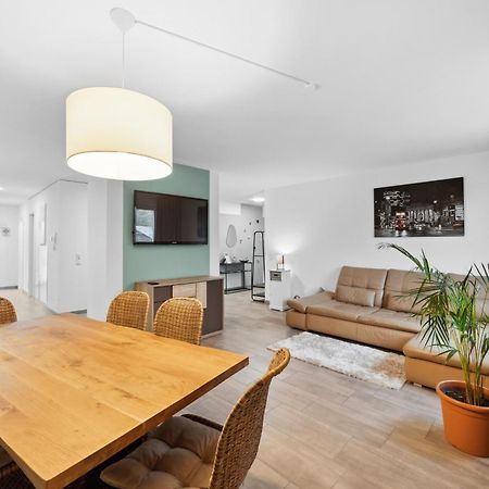 Sali Homes Spacious Apartment With Terrace In City Center Байройт Екстериор снимка