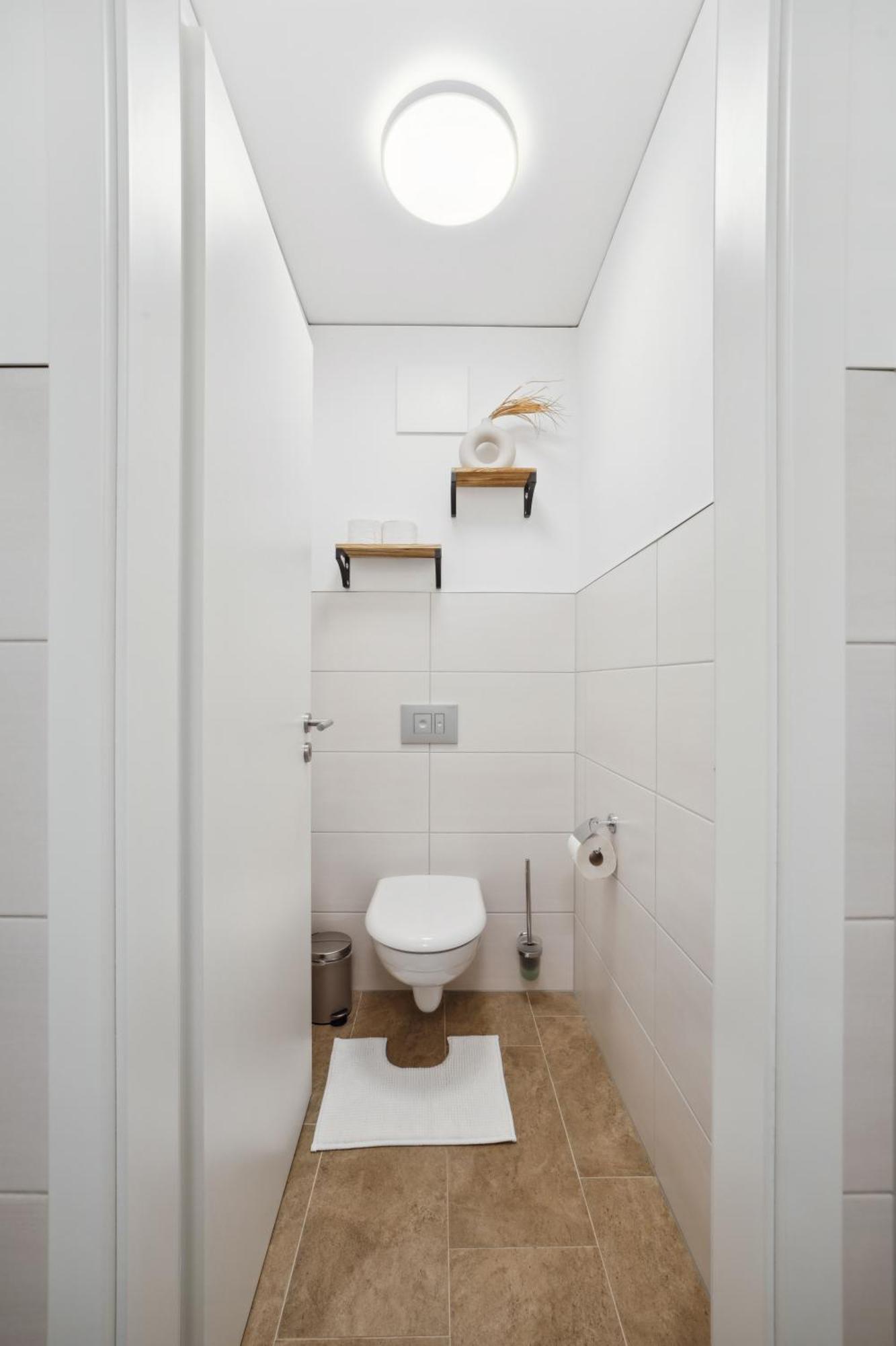 Sali Homes Spacious Apartment With Terrace In City Center Байройт Екстериор снимка